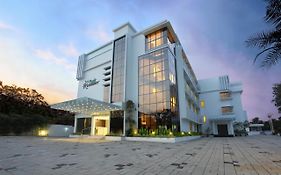 Park Residency Adoor